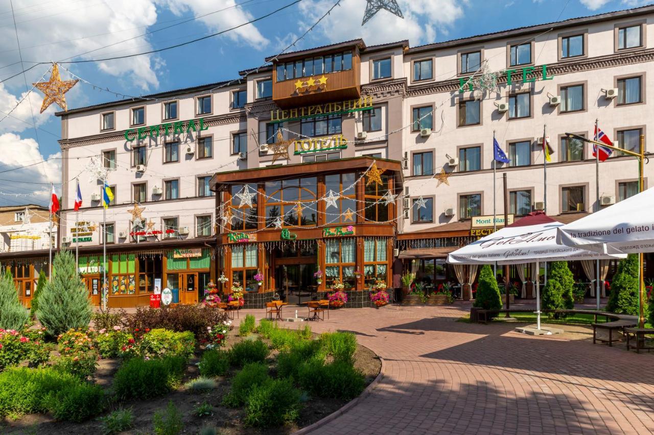 Centralny Hotel Krywyj Rih Exterior foto